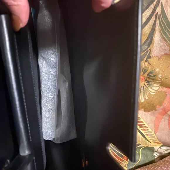 NWOT 🔥BURBERRY🔥 calf hair animal print bag RARE. New condition - Picture 9 of 11